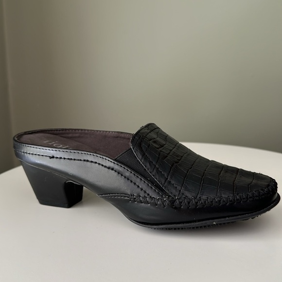 Rialto Vette Mules/Slides Faux Crocodile Upper Stitching Detail Cushioned Insole - Picture 1 of 17